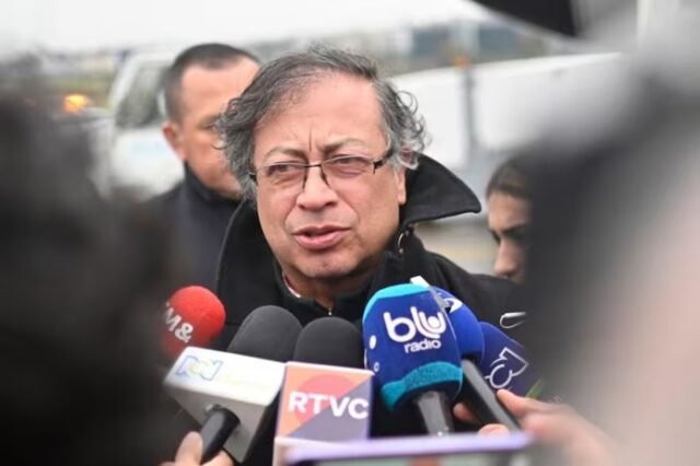 Gustavo Petro lanza duro reproche a su gabinete: “Me siento traicionado todo el tiempo, no puedo seguir así”