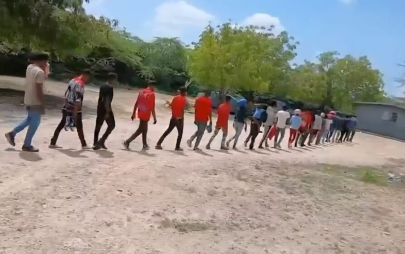Ejército detiene a 23 haitianos en condición migratoria irregular en Dajabón