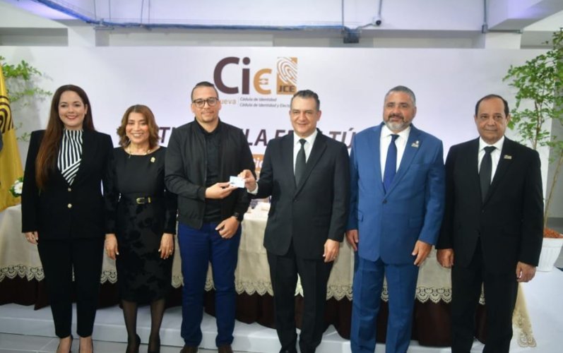JCE inicia en San Francisco de Macorís renovación nacional de la cédula de identidad