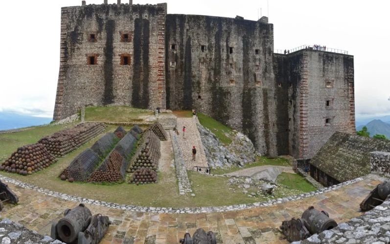 Al menos 30 muertos en la Ciudadela Laferrière en Haití por presunta falta de oxígeno