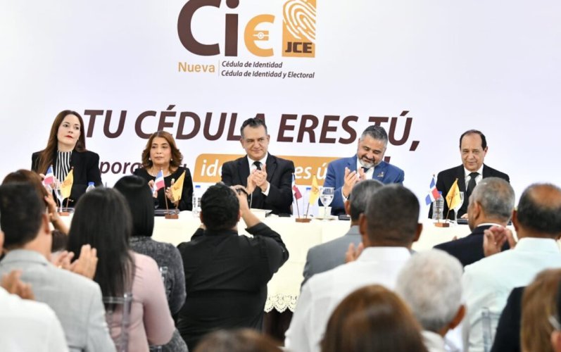 JCE inicia renovación de cédula con proceso basado en validación y captura biométrica