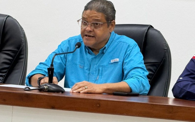 Más de 30,500 evacuados por lluvias; 14 comunidades incomunicadas y varias provincias en alerta