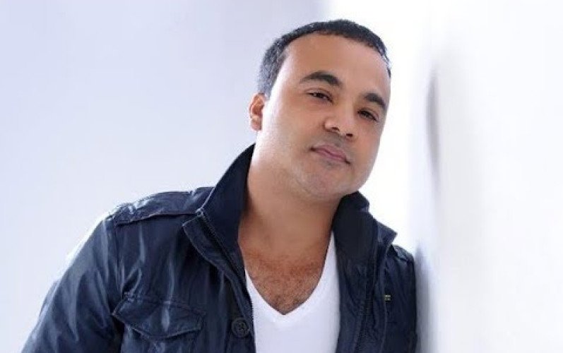 Zacarías Ferreira lanza el sencillo “María Rosa” tras certificación multi-platino