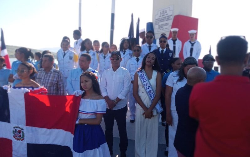 Autoridades conmemoran 182 aniversario de la Gesta Naval de Tortuguero en Azua