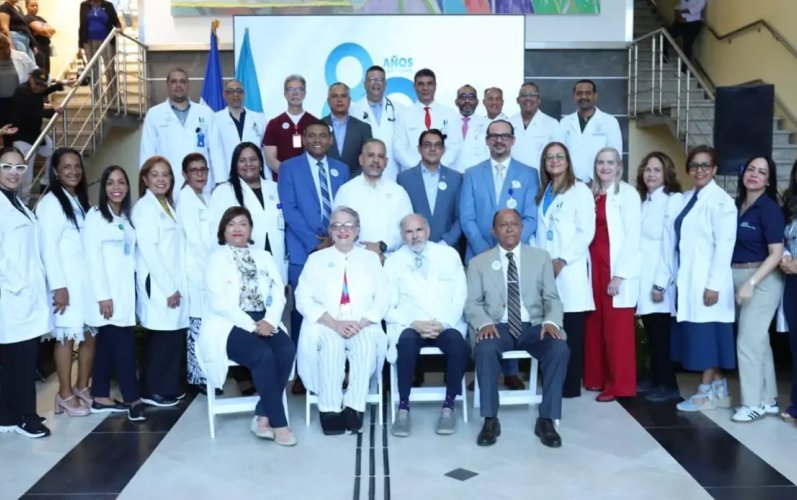 Hospital Cabral y Báez conmemora 80 años con misa y acto institucional en Santiago