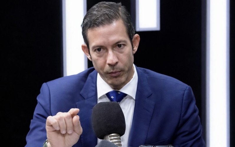 Advierten reducción de incentivos fiscales en ley de energías renovables