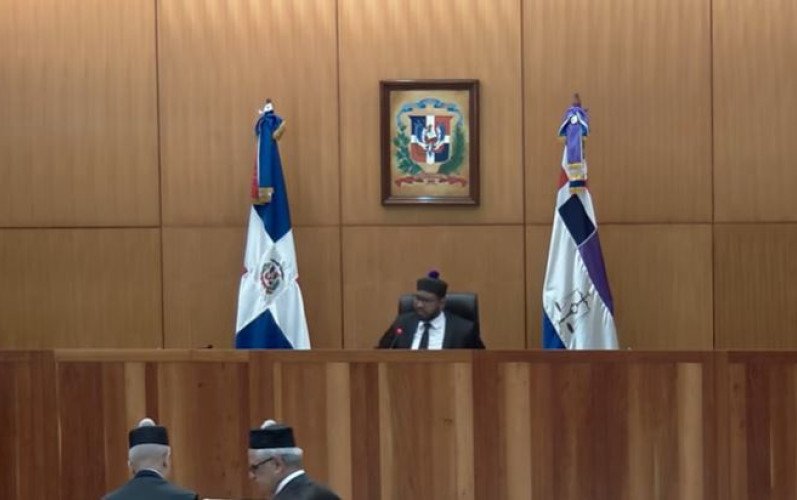 Juez aclara que madre de los hermanos Espaillat no figura en acusación del caso Jet Set