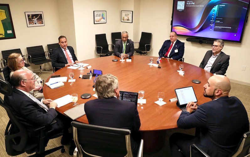 Ministro de Hacienda participa en reuniones del FMI y Banco Mundial en medio de crisis internacional