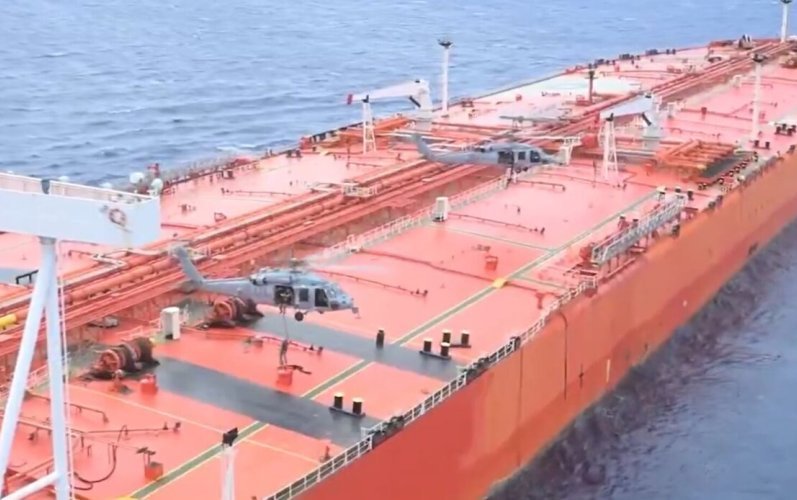 Estados Unidos intensifica bloqueo marítimo contra Irán y advierte sobre interceptación de buques