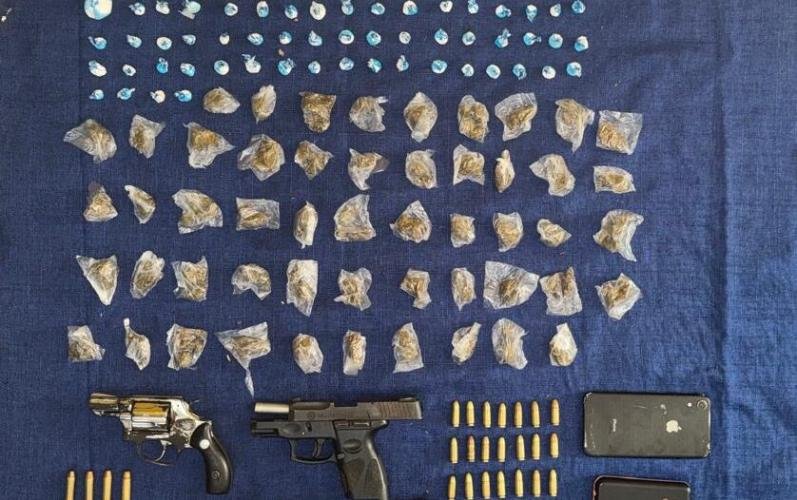 DNCD arresta a tres presuntos distribuidores de drogas en Montecristi y Espaillat