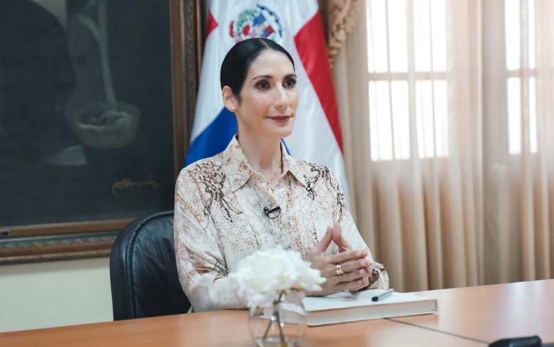 Primera dama califica de “doloroso” caso de niña hallada muerta en Los Girasoles