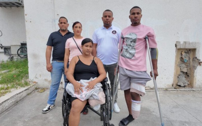 Pareja atropellada en carretera Azua-San Juan exige identificar al conductor que huyó