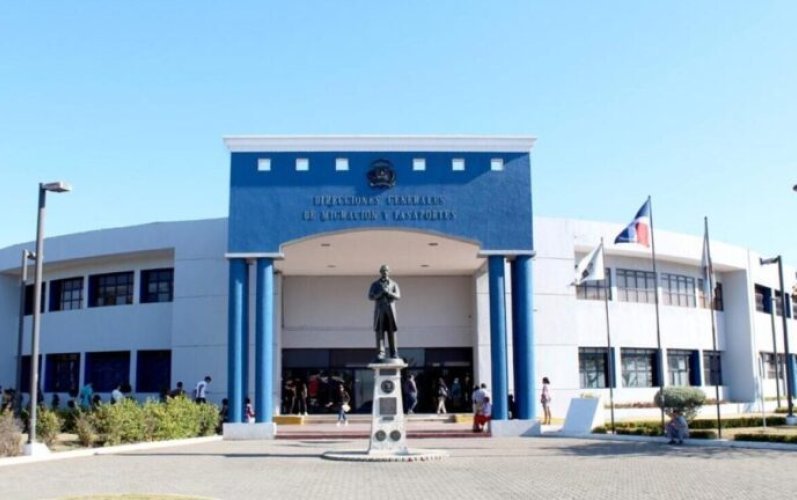 Migración afirma que rechazos de residencias se basan en criterios legales y técnicos