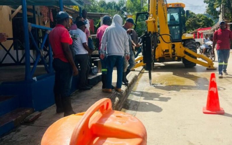 Autoridades municipales evalúan daños por lluvias e intervienen zonas afectadas