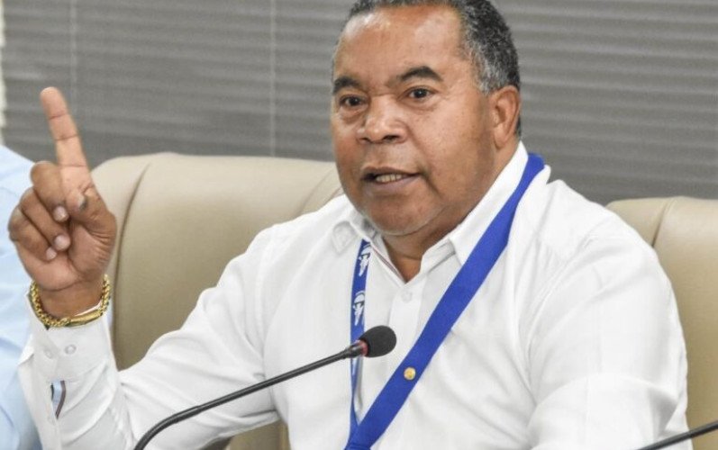 ADP advierte impacto de degradación social en la educación y fija posición ante caso de docente acusado