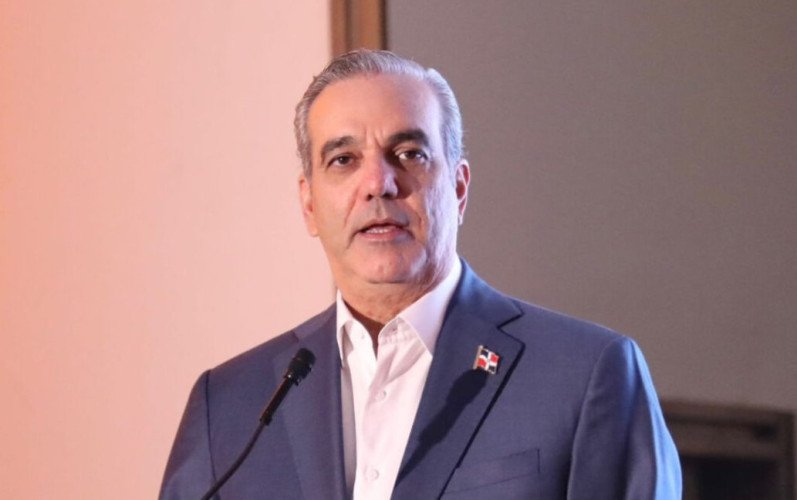Abinader reafirma compromiso con generación de empleos en Día del Trabajo
