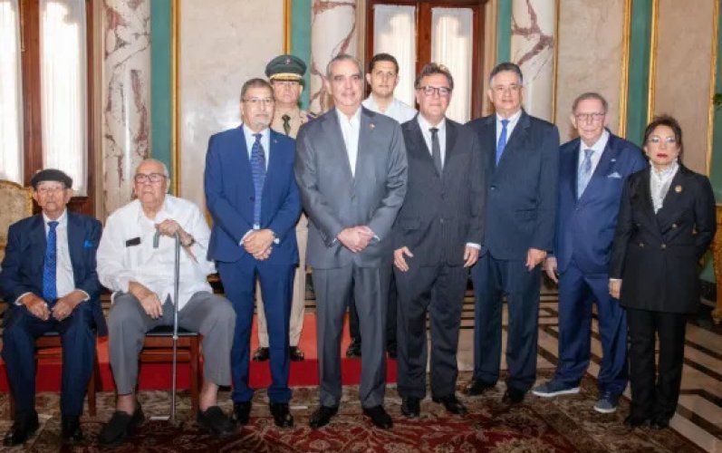 Gobierno crea comisión de veeduría para supervisar licitación de la Autopista del Ámbar