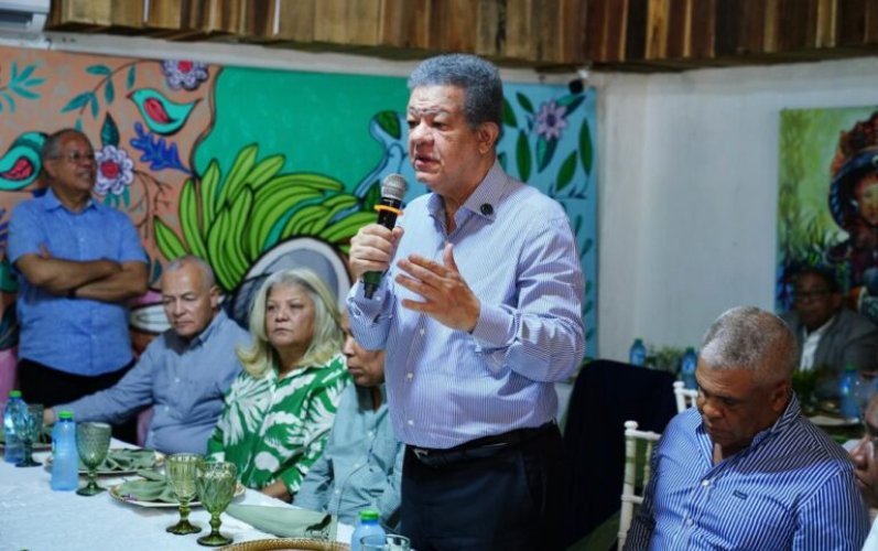 Leonel Fernández acusa al gobierno de usar recursos del Estado con fines electorales