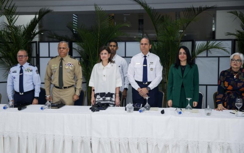Vicepresidenta encabeza reunión de seguimiento al Plan de Seguridad Ciudadana