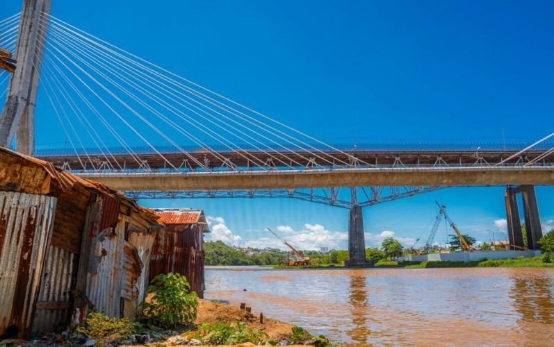 Supervisan avance de proyecto de recuperación en ribera del río Ozama