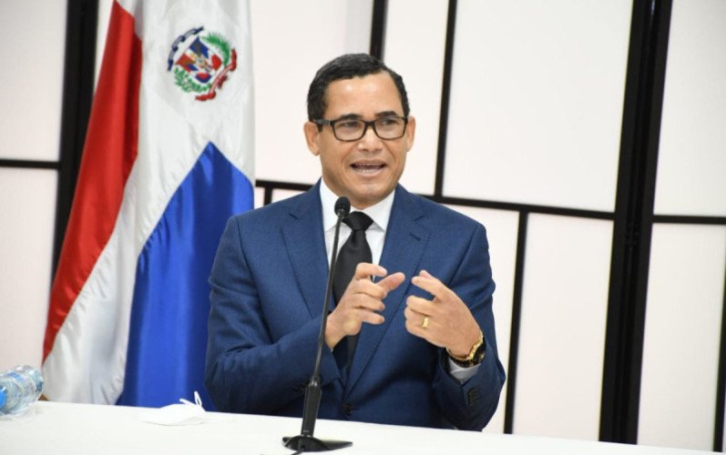 Gobierno inicia diálogo para consensuar reforma de la Ley 87-01