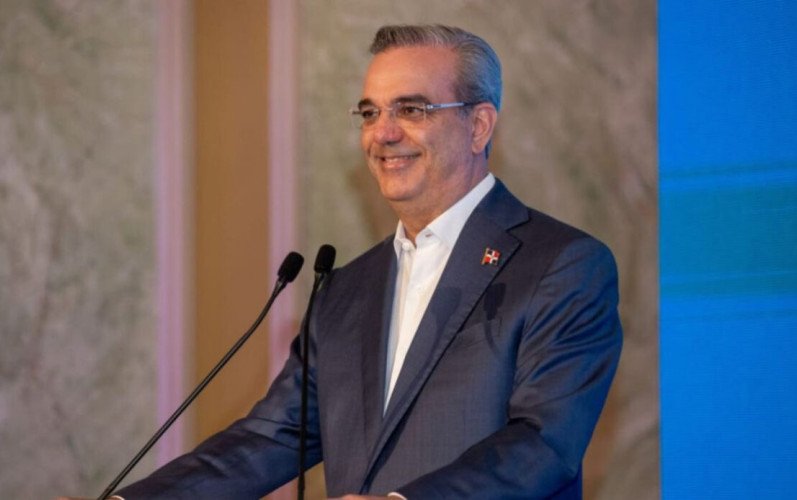 Gobierno crea comisión para impulsar transformación del sistema educativo dominicano