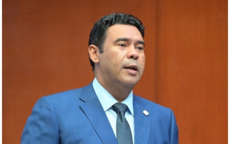 Rafael Barón Duluc afirma proyecto busca frenar estafas inmobiliarias en el país