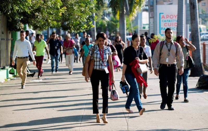 Encuesta ciudadana refleja posturas encontradas sobre futuro de Mario Redondo en República Dominicana