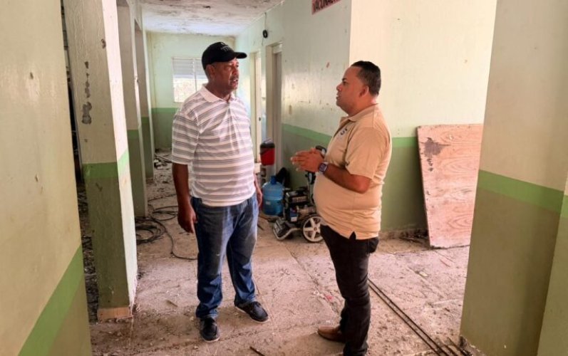 SNS inicia remozamiento de policlínica en Las Galeras para convertirla en centro diagnóstico