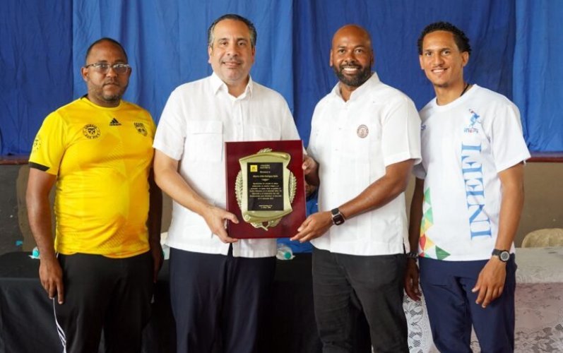 INEFI interviene instalaciones deportivas del Colegio San Pío X durante Juegos Intramuros