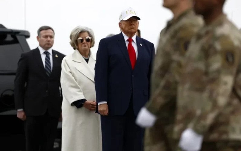 Trump plantea posible traslado de tropas de Alemania a Polonia