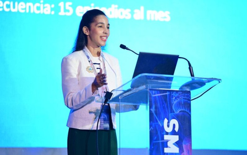 Neuróloga advierte sobre riesgos de normalizar los dolores de cabeza frecuentes