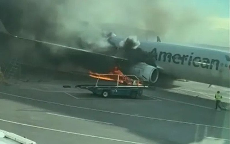 Avión de Frontier Airlines impacta a una persona durante despegue en Denver