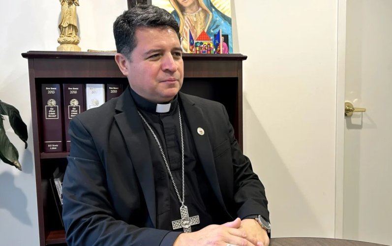 Papa León XIV nombra obispo en Virginia Occidental a salvadoreño que emigró huyendo de la guerra