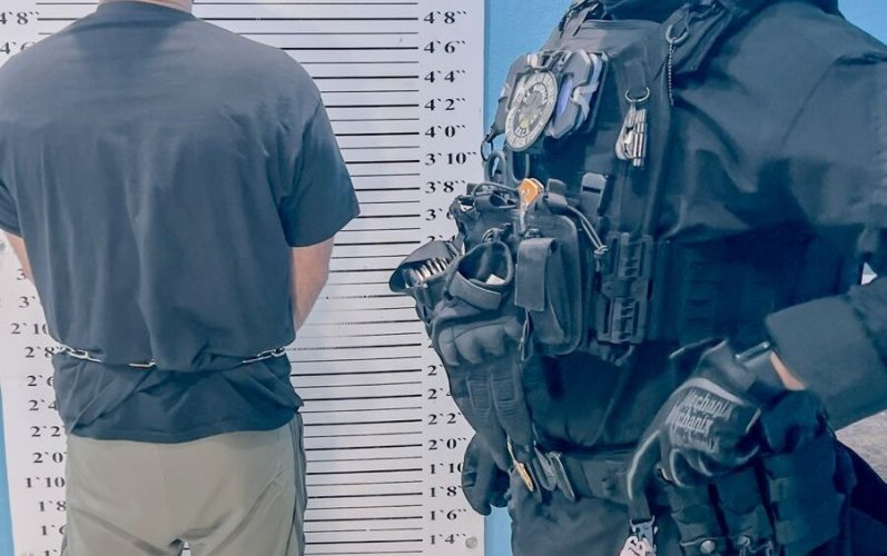 Extraditan a dominicano acusado de tráfico de fentanilo y metanfetaminas en Estados Unidos