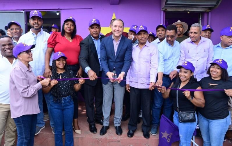 PLD inaugura locales en San Cristóbal e incorpora dirigentes provenientes del PRM