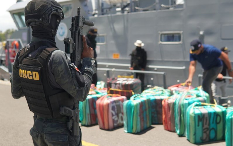 Operativos en Santiago dejan seis detenidos y más de 5,200 gramos de drogas ocupadas