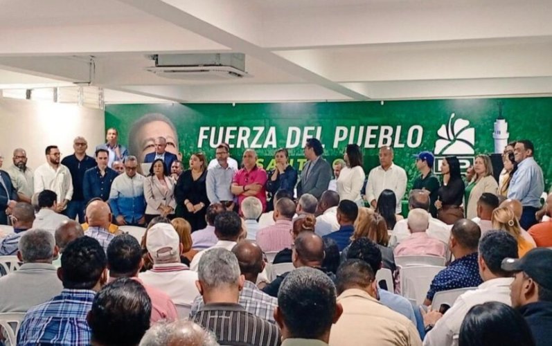 Designan a Jaime Perelló al frente de la Dirección del Sector Externo de la Fuerza del Pueblo en Santiago