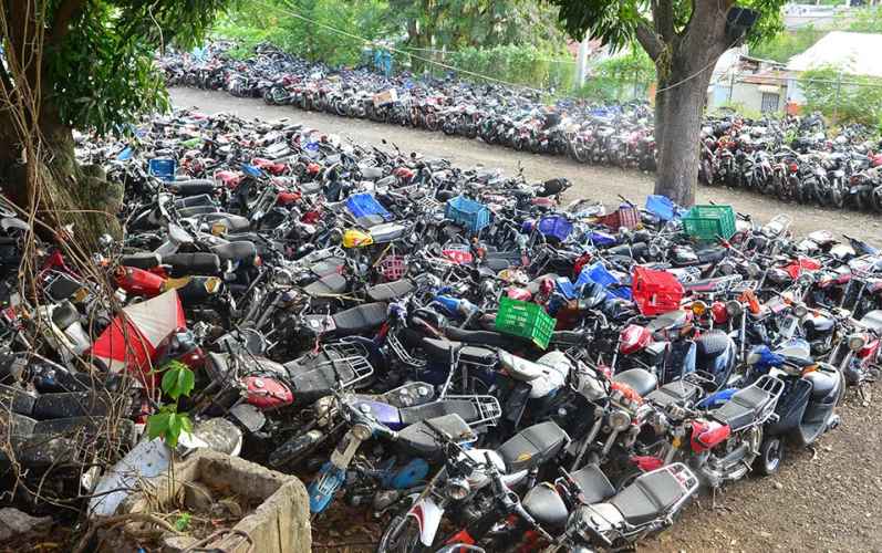 Siete horas de espera para recuperar un motor: el calvario tras una retención