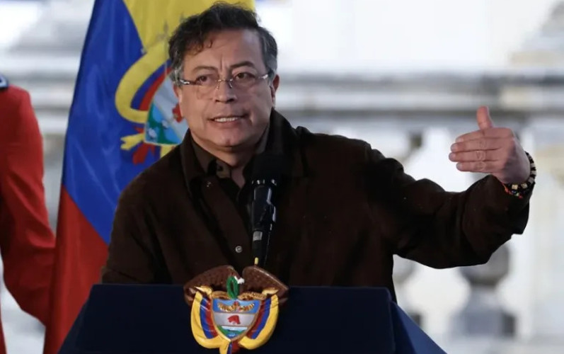 Petro dice que no le informaron de la restricción en la visa que impidió el encuentro con Mamdani