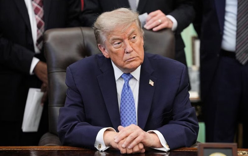 Trump advierte que Irán dejará de existir si EE. UU. intensifica los ataques