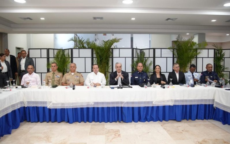 Abinader encabeza reunión de seguimiento al Plan de Seguridad Ciudadana