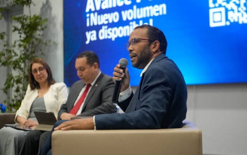 INFOTEP promueve debate sobre inteligencia artificial e investigación científica