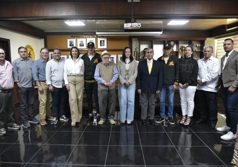 Águilas Cibaeñas refuerzan su gerencia con René Francisco y Gian Guzmán
